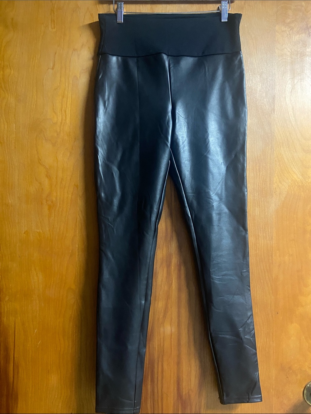 ASSETS Black Faux Leather Leggings with High Waist